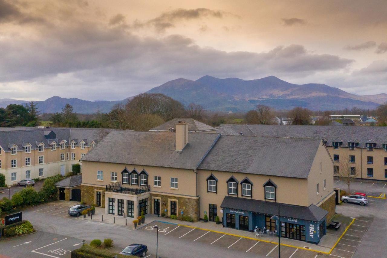 The Parkavon Hotel Cill Airne Exteriör bild