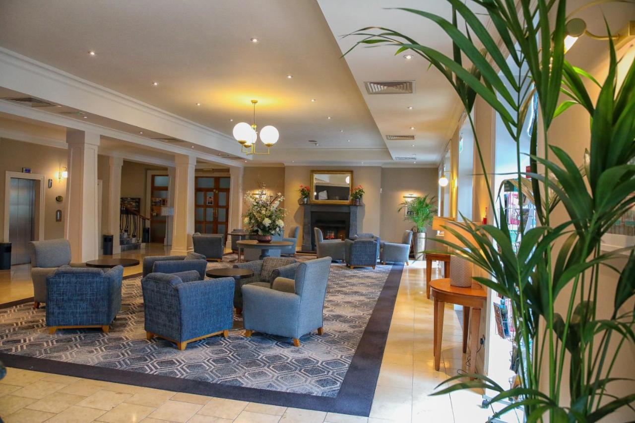 The Parkavon Hotel Cill Airne Exteriör bild
